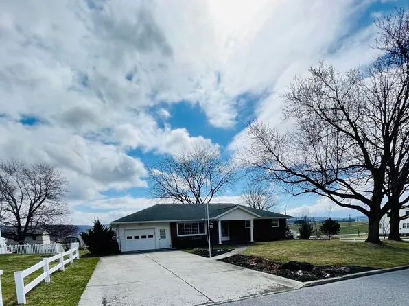 102 Oakdale Rd, Martinsburg, PA 16662