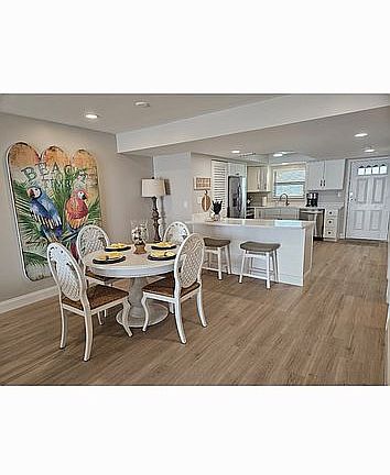 3rd image of 14459 River Beach Dr
