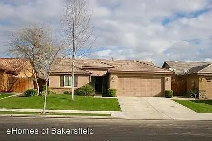 12314 Fairburn Way photo 1