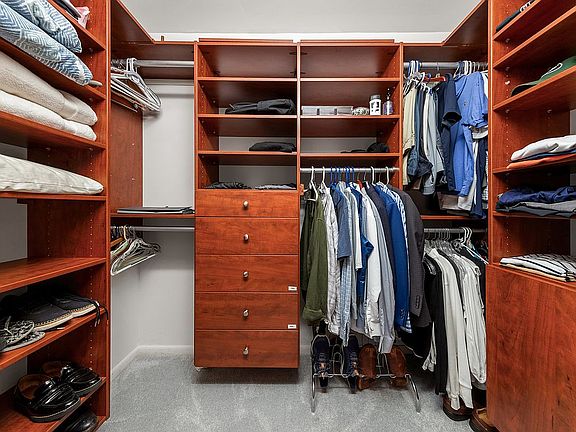 4th image of 2250 Broadway APT 12B