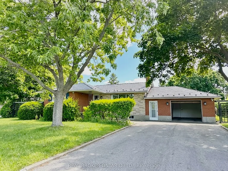 67 Lakeside Dr — Photo 1