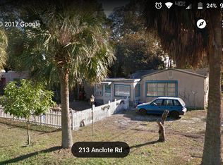 215 Anclote Rd, Tarpon Springs, FL 34689