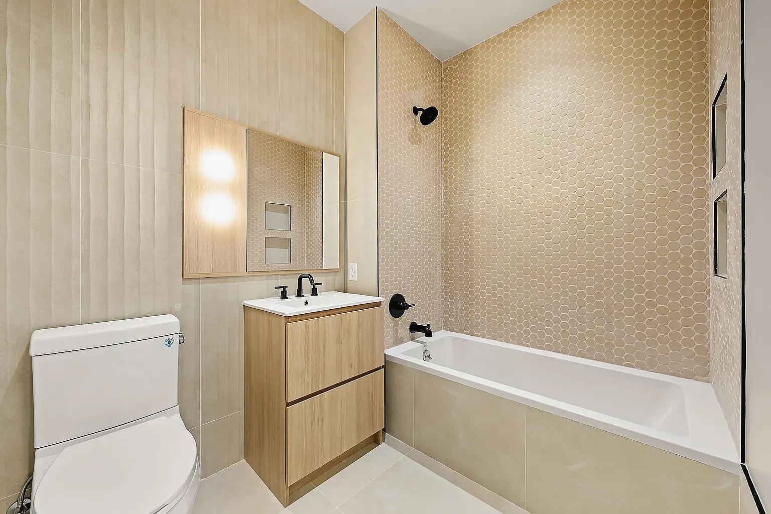 733 Lincoln Place — Photo 4