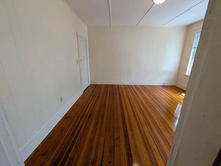 148 Main St #4 — Photo 2