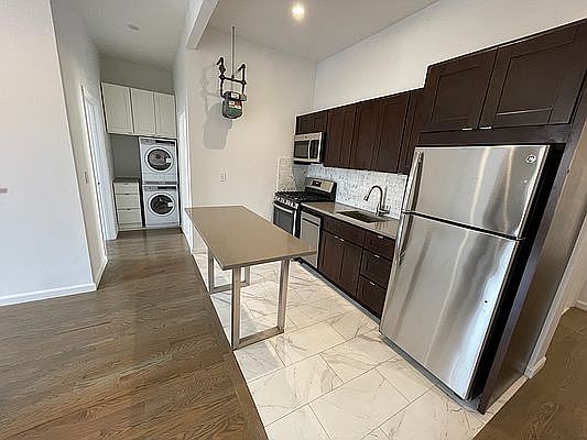 1st image of 660 W 180th St APT 6C