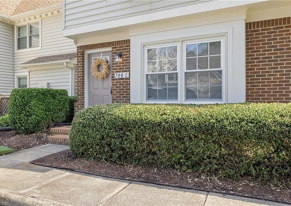 1st image of 700 New River Ct APT C