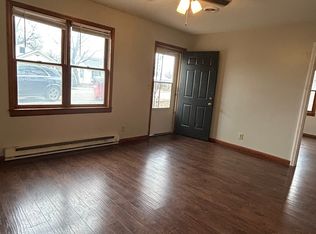 115 4th St, Sikeston, MO 63801
