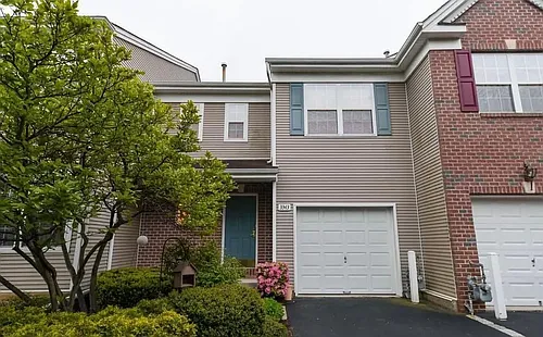 3343 Woodland Cir #47 Photo 1