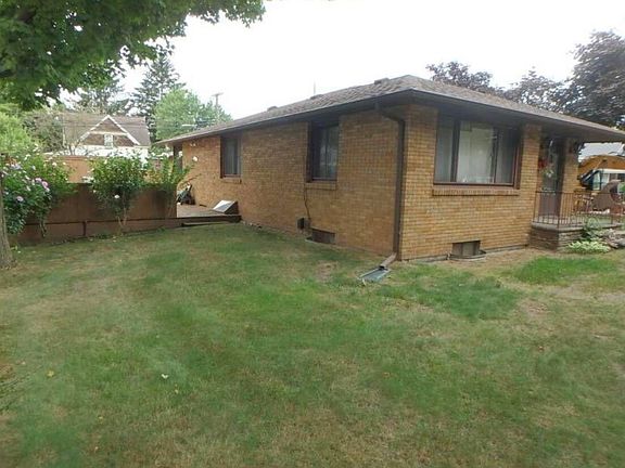 4th image of 603 Woodlawn Ct