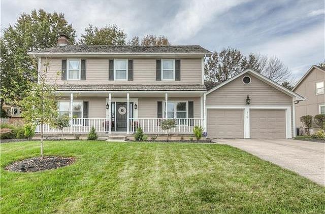 1st image of 315 NE Warrington Ct