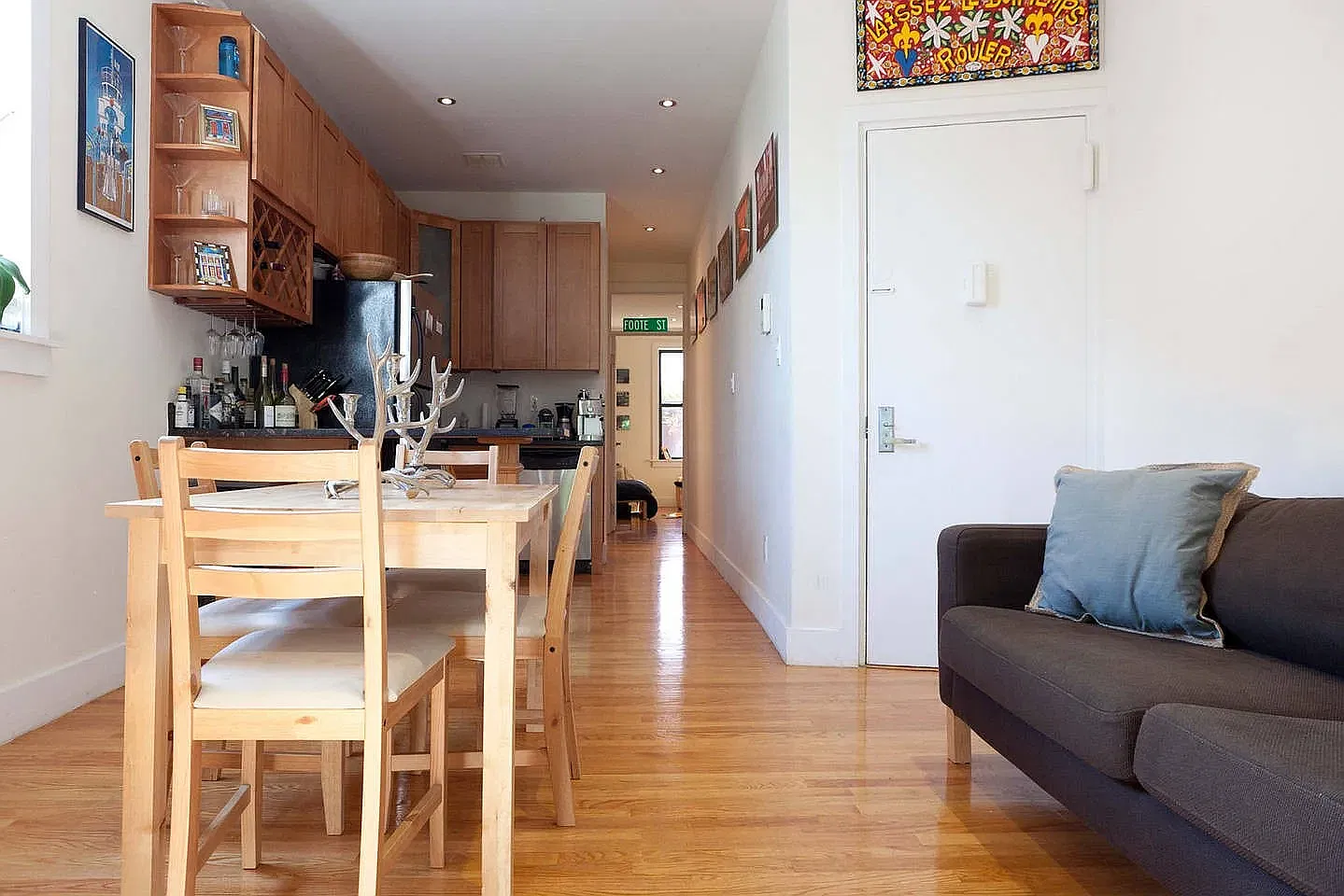 215 Maujer Street — Photo 4