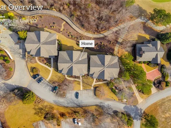 17 Cottage Ln, Toccoa, GA 30577