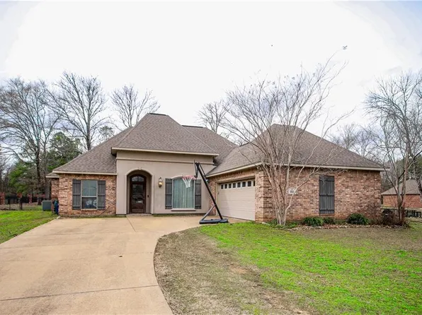 102 Lakefront Dr, Natchitoches, LA 71457