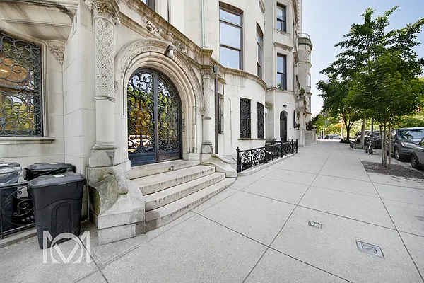 Rented by Keller Williams NYC | media 15