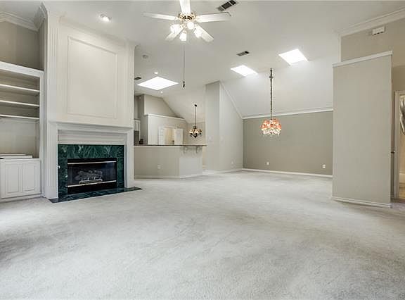 5th image of 6132 Park Meadow Ln