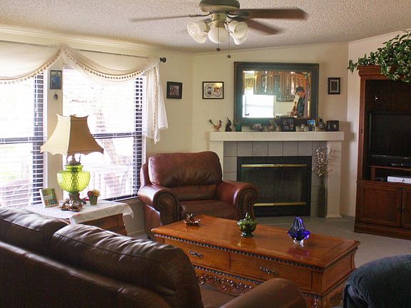 3rd image of 10890 N Coyote Ln