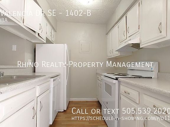 3rd image of 1402 Valencia Dr SE #B