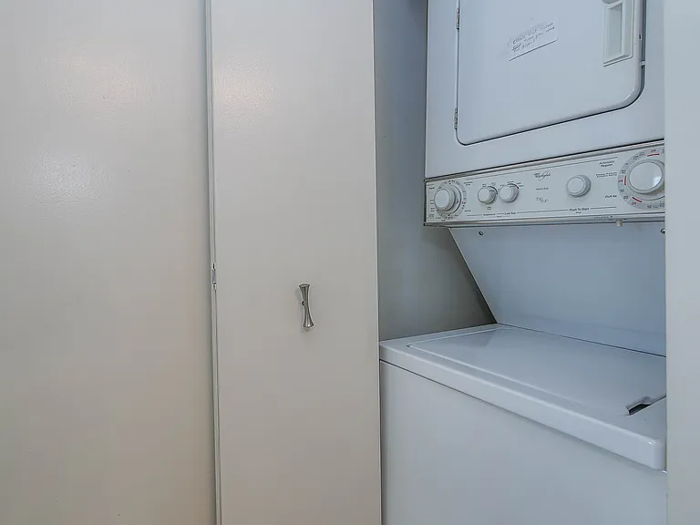 3101 Boardwalk #2502B — Photo 16