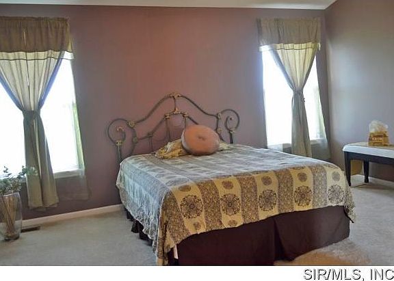 Vaulted Ceilings in Master