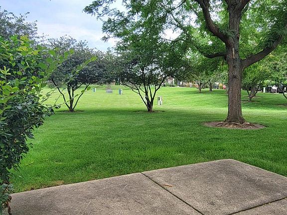 3rd image of 24237 W Leski Ln