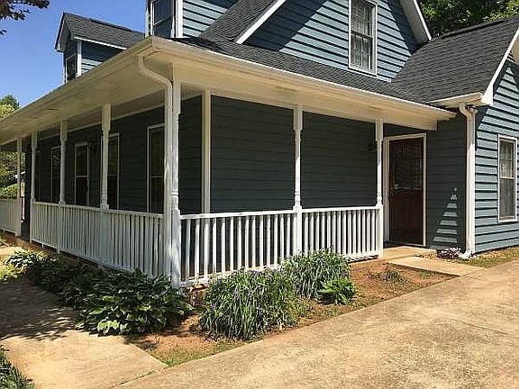 2nd image of 405 Bellingham Ct