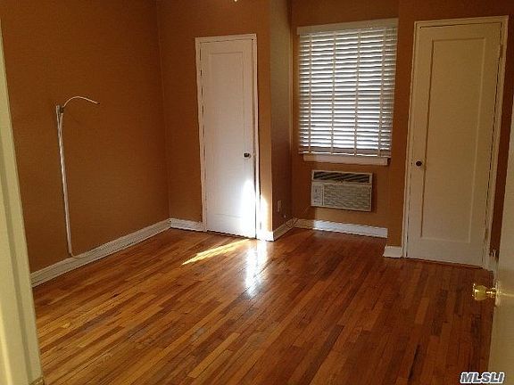4th image of 26036 73rd Ave