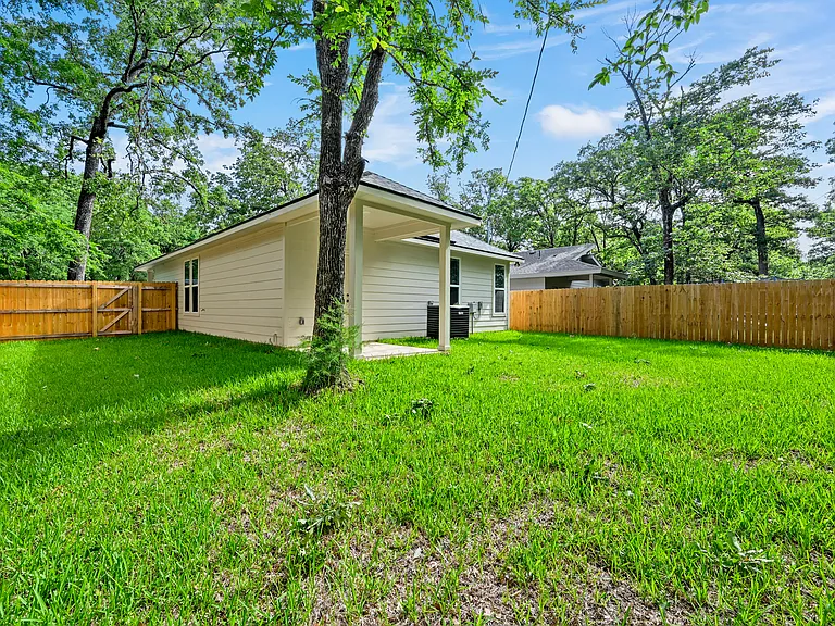 6147 Shawnee Dr — Photo 18