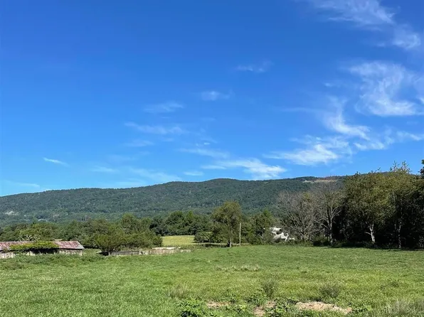 3A Goodloe Ln, Afton, VA 22920