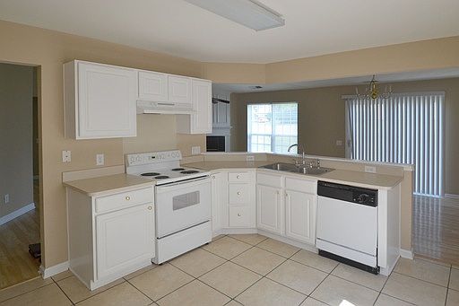 5th image of 7430 Stone Mountain Ct