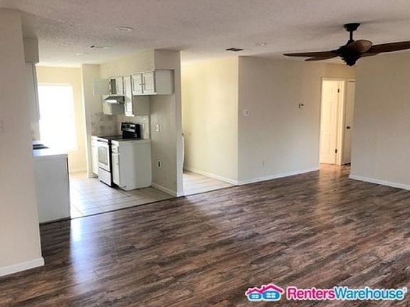 4th image of 363 Linkwood Dr