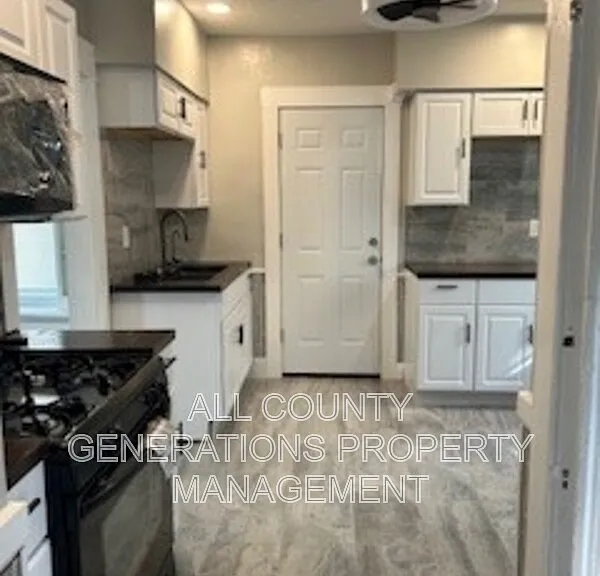 3540 E 133rd St — Photo 8