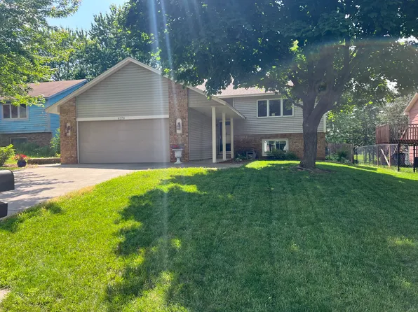 (undisclosed Address), Eagan, MN 55122