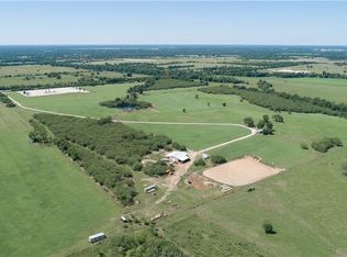 19413 E Osr, Hearne, TX 77859