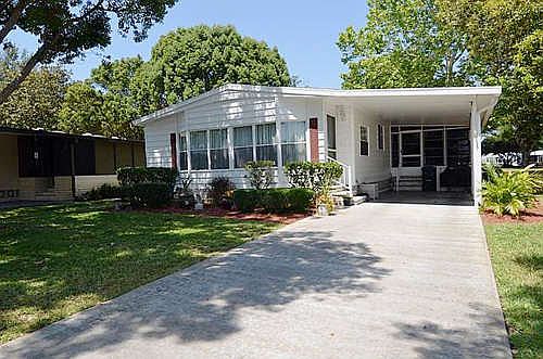 1st image of 34 Sugarboat Dr