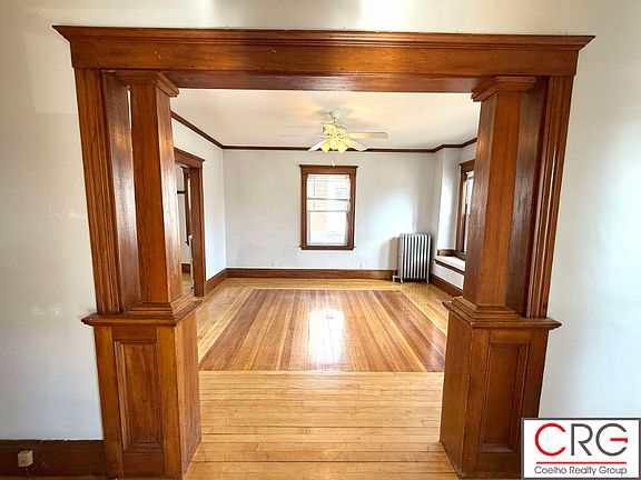 2nd image of 39 Woodward Ave #1
