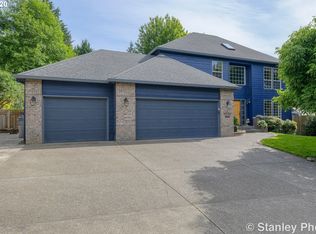 15892 SW Bowmen Ln, Sherwood, OR 97140