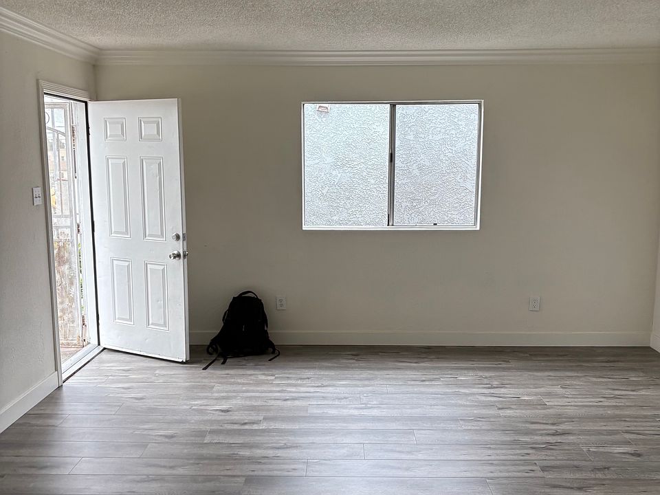 2nd image of 9605 Avalon Blvd