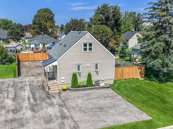315 Oxford St, Orillia, ON L3V 1H8
