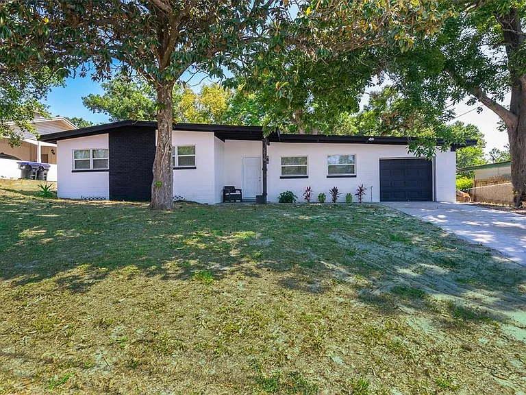 5815 Wolf Rd — Photo 1