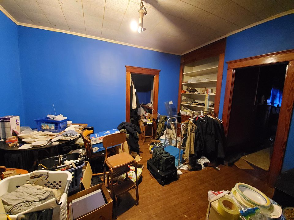 2nd image of 236 Gould St