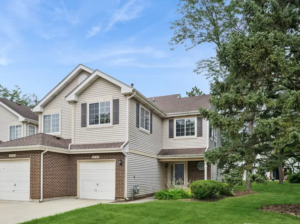2739 Odlum Dr, Schaumburg, IL 60194