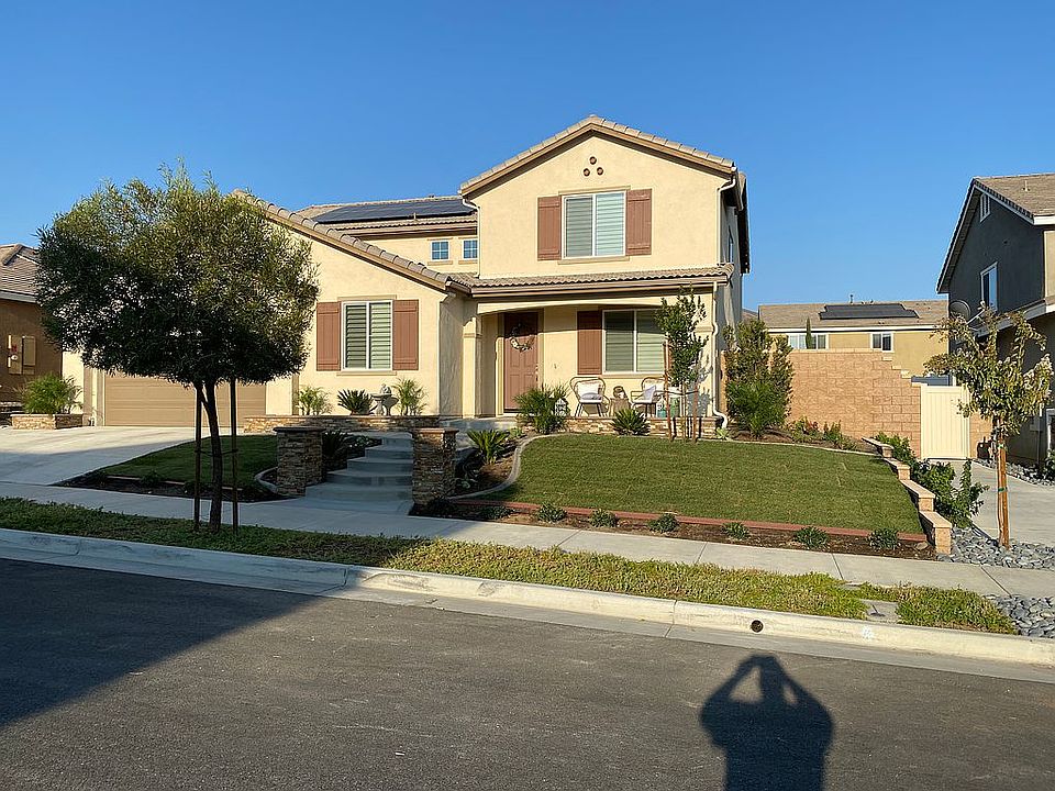 1st image of 35640 Royal Ct