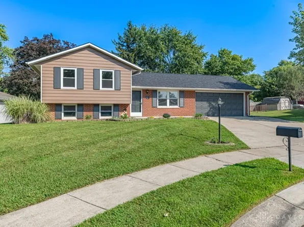 23 Pam Dr, Franklin, OH 45005