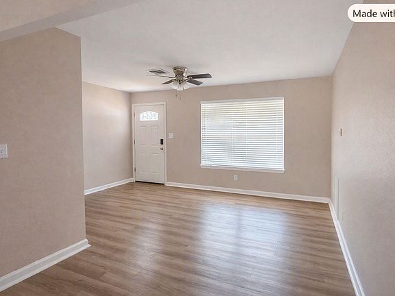 2nd image of 1604 Crockett Ave