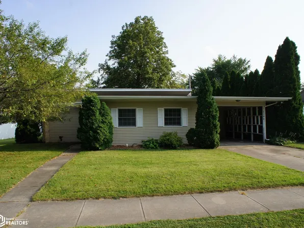 1104 Nancy Ln, Webster City, IA 50595