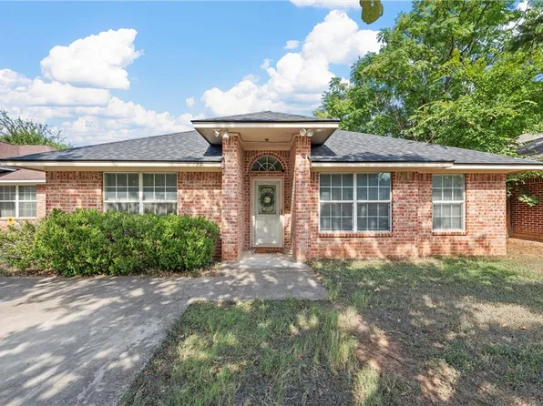 129 N Lakeview Dr, Waco, TX 76705