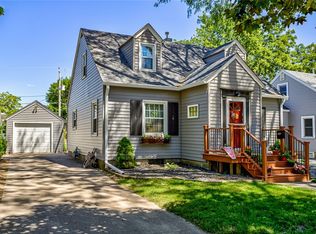 1226 Roosevelt Ave, Ames, IA 50010
