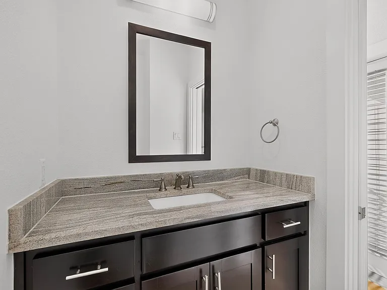 4950 Cedar Springs Rd #301 — Photo 18