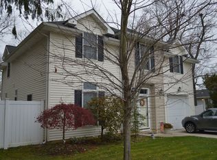 15 Baldwin Ave, Middletown, NJ 07748