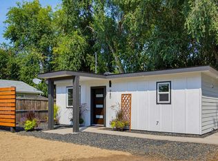980 N Clithero Dr, Boise, ID 83703